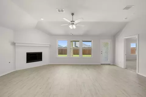 315 Comanche, Cleburne, TX 76033 photo 21