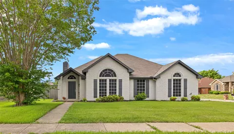 7602 Nassau Dr, Rowlett, TX 75089