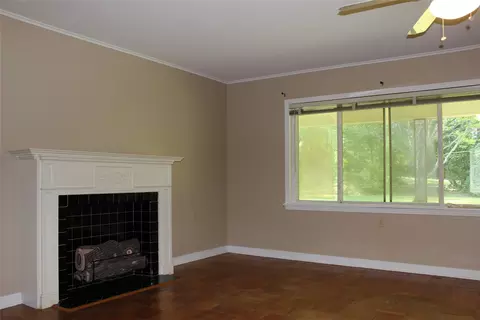200 Berry Dr, Minden, LA 71055 photo 6