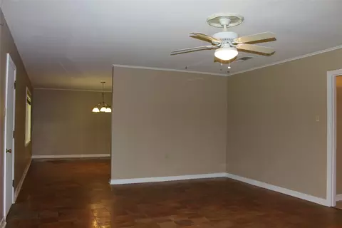 200 Berry Dr, Minden, LA 71055 photo 9