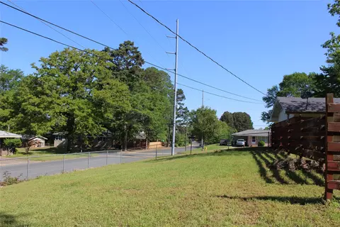 200 Berry Dr, Minden, LA 71055 photo 33