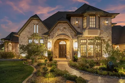1219 Paddock Ct, Bartonville, TX 76226