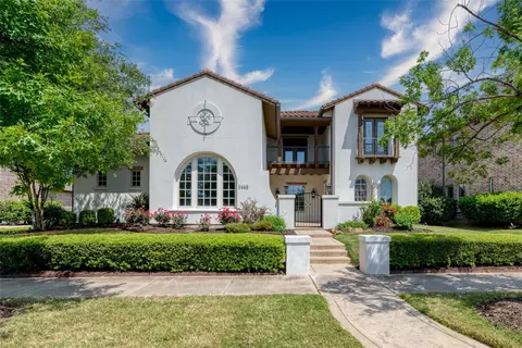 3448 Greenbrier Dr, Frisco, TX 75033