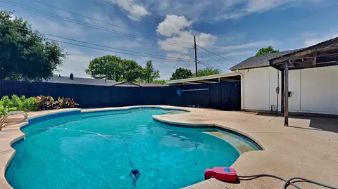Exterior - 2300 Anders Dr, Mesquite, TX 75150 photo 4 of 4
