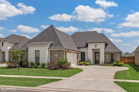 5124 Tensas Dr, Bossier City, LA 71111