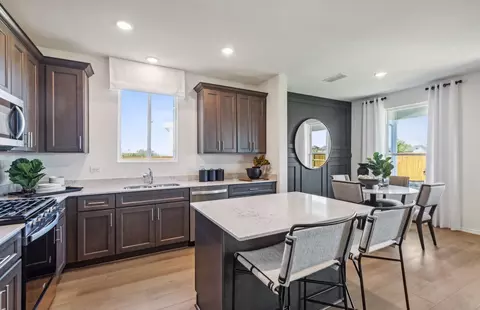 Kitchen - 14155 Maida Dr, Pilot Point, TX 76258 photo 2 of 4