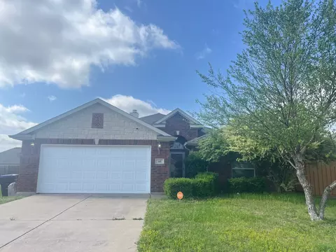 141 Lipan St, Greenville, TX 75402