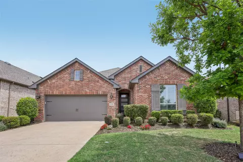 3204 Discovery Dr, Little Elm, TX 75068
