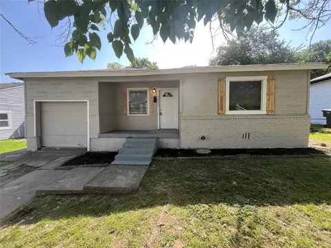 2909 Dunford St, Fort Worth, TX 76105