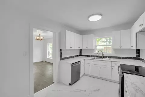 2126 Cedar St, Paris, TX 75460