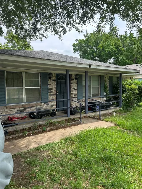316 N Goode Rd, Wilmer, TX 75172