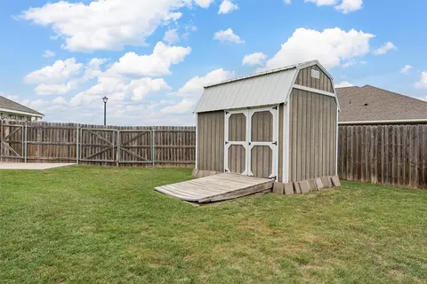 204 E Jade Dr, Hewitt, TX 76643 photo 35