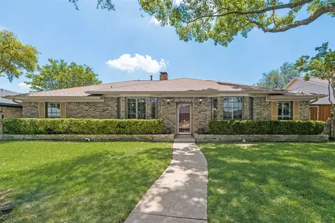 912 E Berkeley Dr, Richardson, TX 75081 photo 4