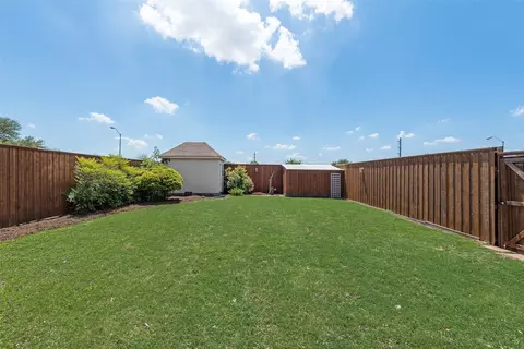 912 E Berkeley Dr, Richardson, TX 75081 photo 33