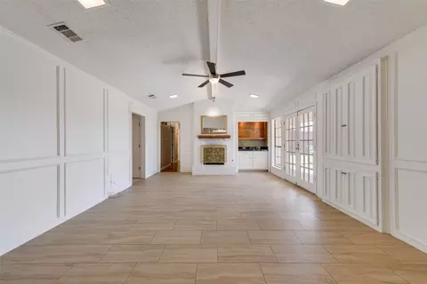 912 E Berkeley Dr, Richardson, TX 75081 photo 8