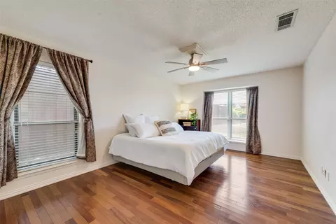 912 E Berkeley Dr, Richardson, TX 75081 photo 21