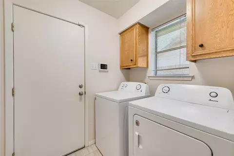 912 E Berkeley Dr, Richardson, TX 75081 photo 35