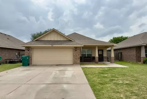 310 N Bermuda St, Lacy Lakeview, TX 76705