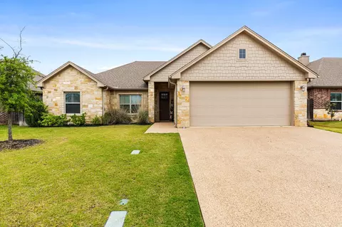 10009 Wildberry Dr, Waco, TX 76712