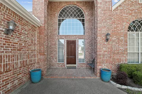 602 Eagle Ct, Keller, TX 76248 photo 2
