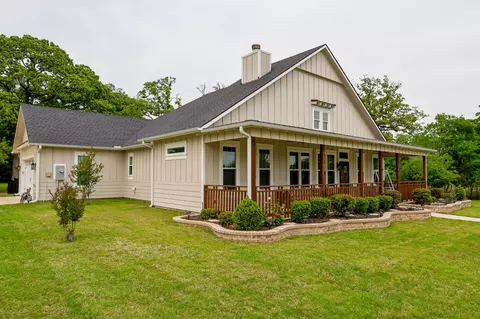 1207 Oak Trl, Quinlan, TX 75474