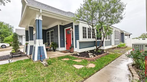 10948 Caldwell Ln, Fort Worth, TX 76179