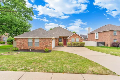 1408 Wilderness Trl, Crowley, TX 76036
