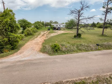 309 E Bradshaw Rd, Springtown, TX 76082 photo 12