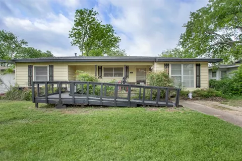 1728 W Elm St, Denison, TX 75020
