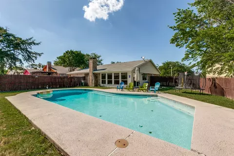 1924 Forestdale Dr, Richardson, TX 75081