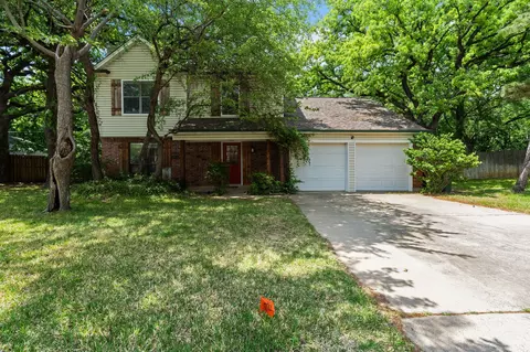 3902 Brookgate Ct, Arlington, TX 76016