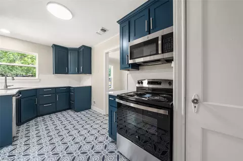 3004 Live Oak, Waco, TX 76708 photo 16