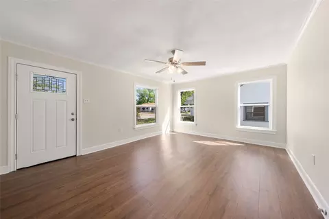3004 Live Oak, Waco, TX 76708 photo 10