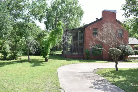 4912 Williford Rd, Sachse, TX 75048