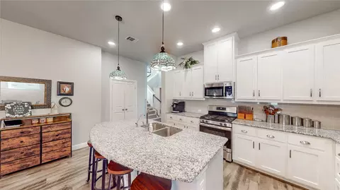 829 Parkside Dr, Argyle, TX 76226 photo 11