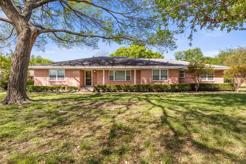7439 San Jose Ave, Dallas, TX 75241