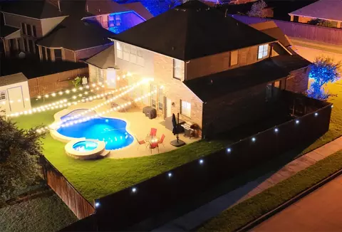 202 Beacon Hill Ln, Forney, TX 75126