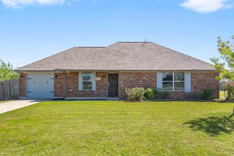 512 Brookfield Dr, Boyd, TX 76023