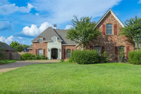 9383 Milbank Dr, Shreveport, LA 71115