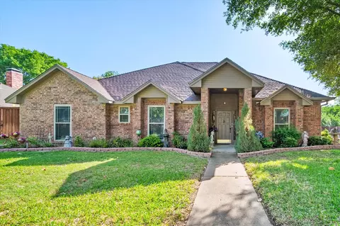 1704 Bowie Cir, Corsicana, TX 75110