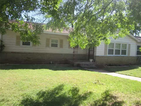 4041 Benbrook St, Abilene, TX 79605