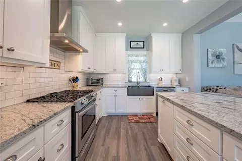 Kitchen - 203 Splitrail Dr, Kemp, TX 75143 photo 1 of 4