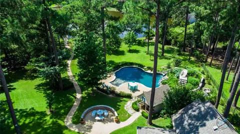 8650 Toler Pt, Larue, TX 75770