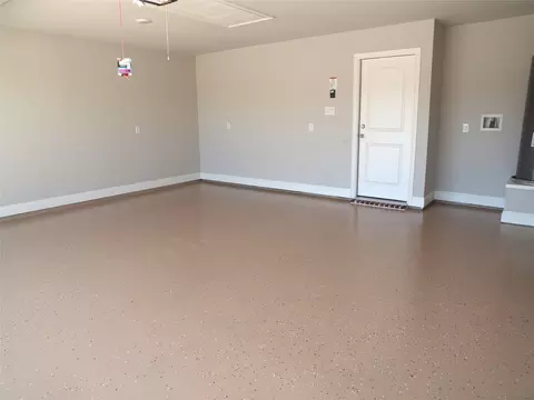 725 Raylan St, Springtown, TX 76082 photo 33