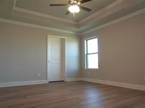 725 Raylan St, Springtown, TX 76082 photo 21