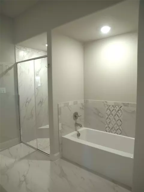 725 Raylan St, Springtown, TX 76082 photo 28