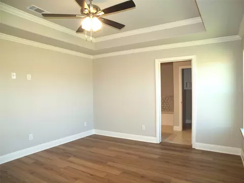 725 Raylan St, Springtown, TX 76082 photo 22