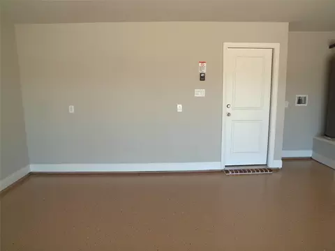 725 Raylan St, Springtown, TX 76082 photo 34