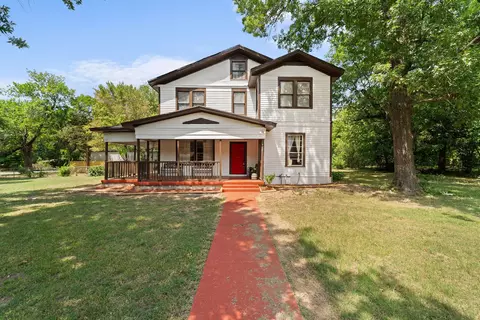 430 19th St SW, Paris, TX 75460
