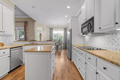 206 Ranchgate Trl, Mcgregor, TX 76657 photo 7